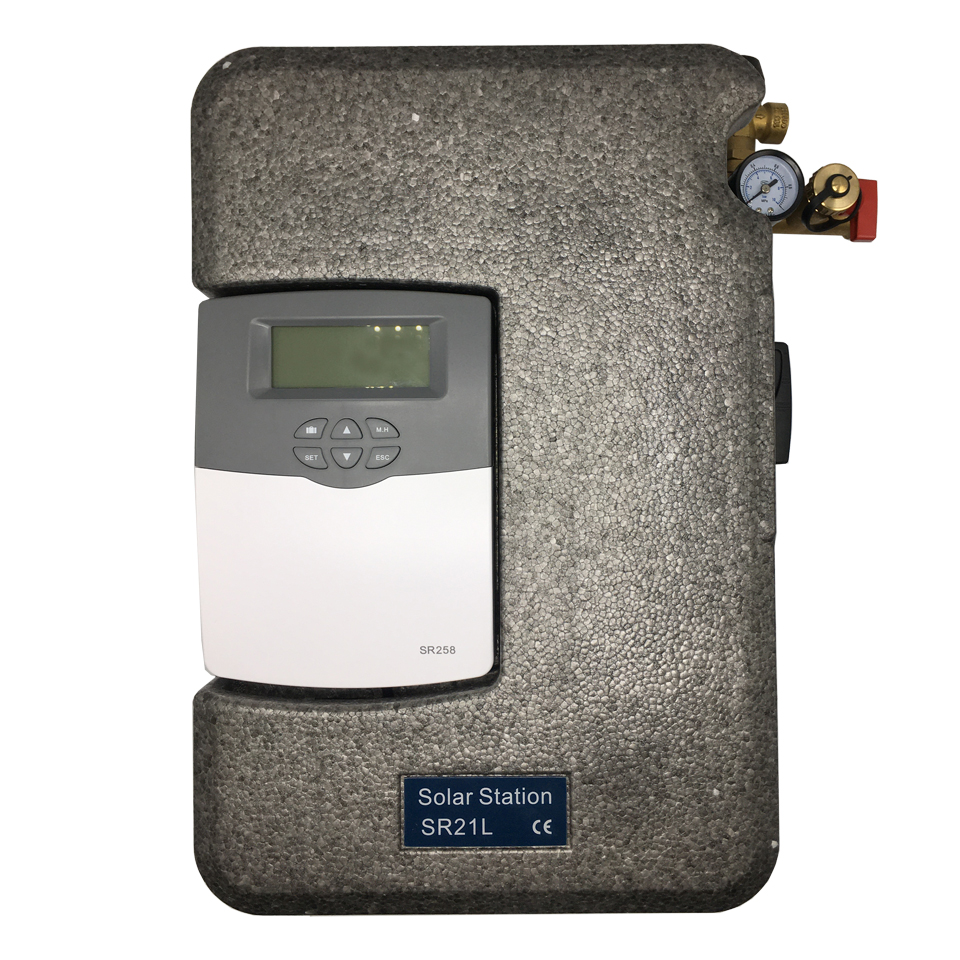 SR21L-f-Z Solarthermie Basic Paket – Linuo Ritter Flachkollektoren – 12,0m² – Aufdachmontage