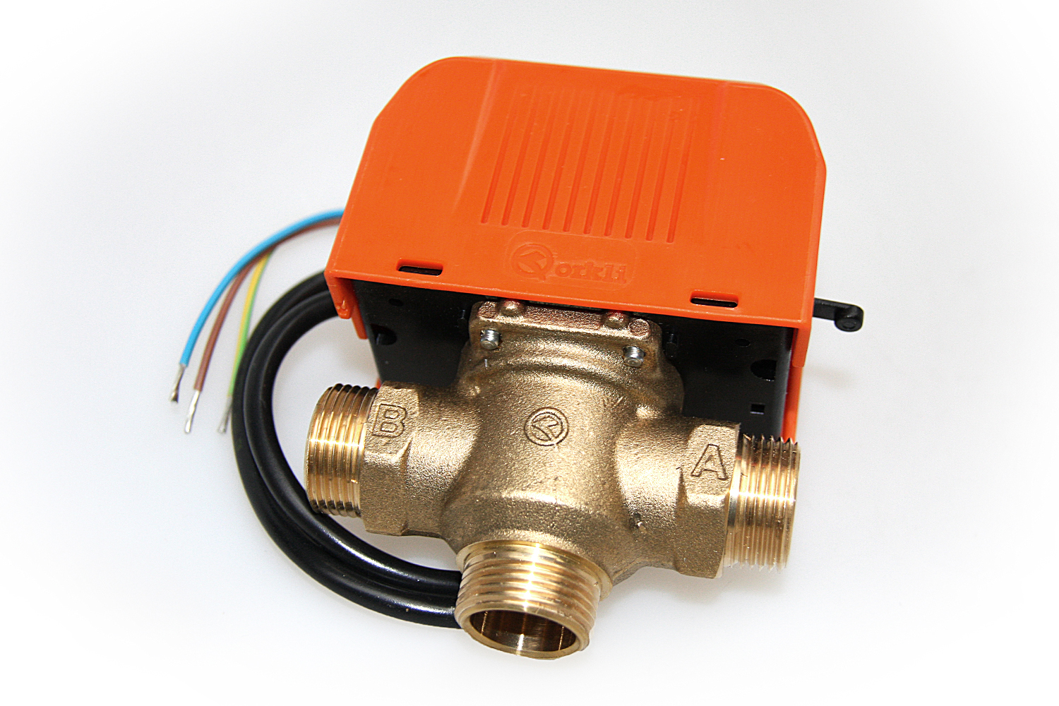 Orkli_02_5969 Vakuumröhrenkollektor - Brauchwasser & Heizung Paket 27,48m² - 1500 Liter Speicher (BWH-28.1500)